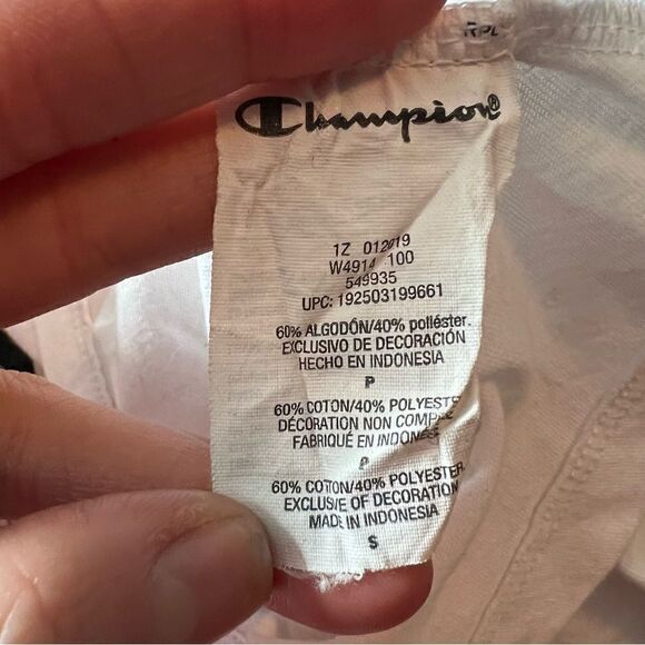 3 for $30! Champion v neck tank top. Size small - Picture 3 of 8